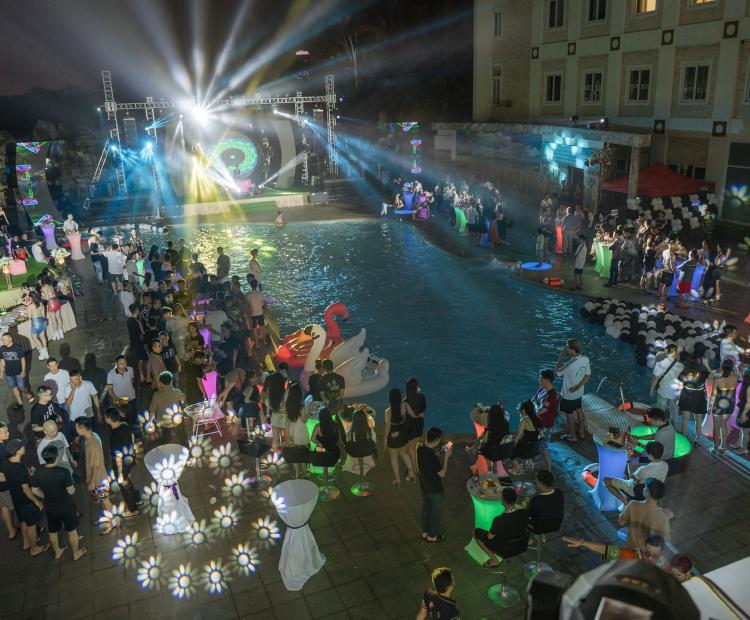 Sự kiện Pool party 2023
