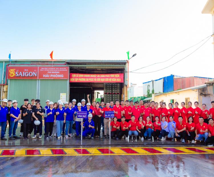 CỤM DOANH NGHIỆP VĨNH NIỆM ĐÃ KẾT HỢP CÙNG LỰC LƯỢNG CẢNH SÁT DIỄN TẬP PHƯƠNG ÁN PHÒNG CHÁY CHỮA CHÁY VÀ CỨU HỘ 2023 